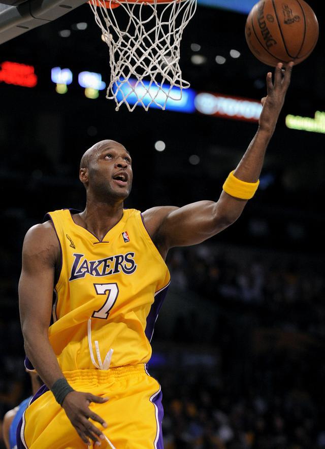 集结日突围战来临；托特纳姆围绕国王杯豪取连胜；更衣室稳定；年轻球员得到机会的简单介绍